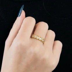 Bague tressée or jaune et diamants