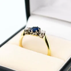 Bague Trilogie en argent 14 carats avec saphir et diamant 15042-8487