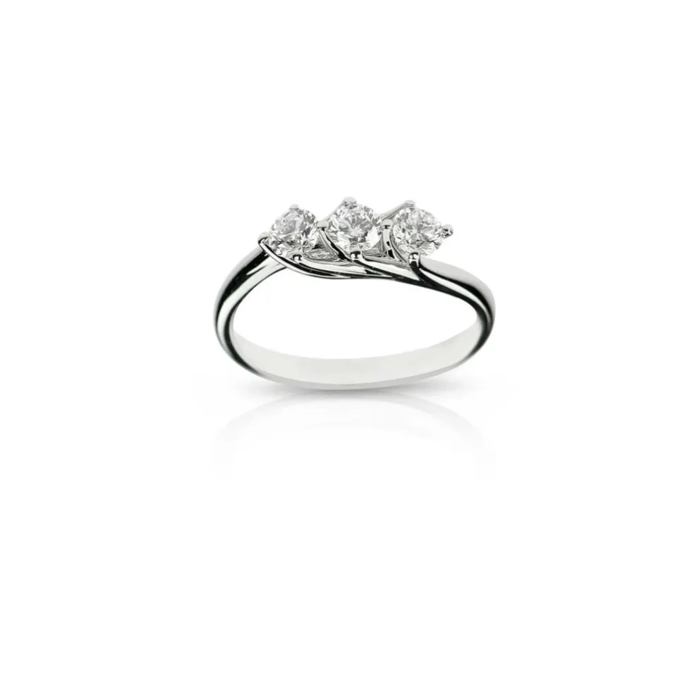 Bague trilogie en or blanc et diamants