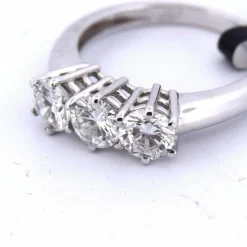 Bague TRILOGIE en or blanc