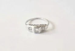 Bague trilogie or blanc diamants