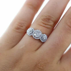 Bague "trilogie" Or blanc Diamants
