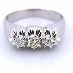 Bague trilogie or blanc et diamants
