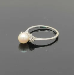Bague trilogie perle et diamants