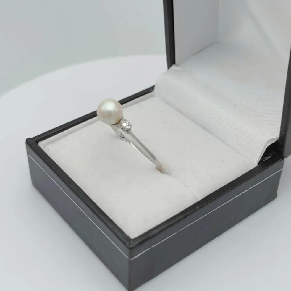 Bague trilogie perle et diamants