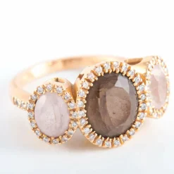 Bague trilogie quartz fumé et pavage diamants