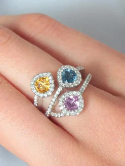Bague Trilogie Saphirs de couleur Diamants