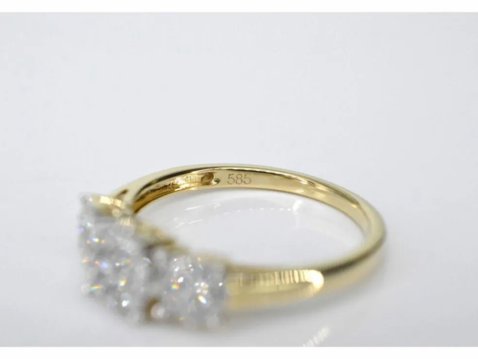 Bague trinité en or jaune avec diamants