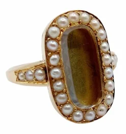 Bague victorienne à secret or jaune reliquaire ornée de perles (circa 1880) bague poison