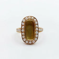 Bague victorienne à secret or jaune reliquaire ornée de perles (circa 1880) bague poison