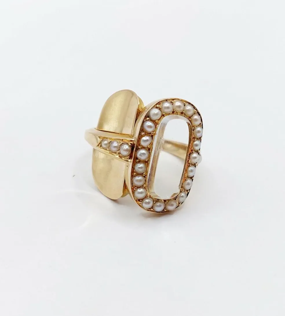 Bague victorienne à secret or jaune reliquaire ornée de perles (circa 1880) bague poison