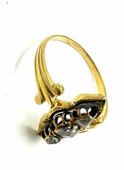 Bague victorienne en diamants et émail noir