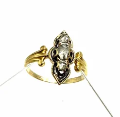 Bague victorienne en diamants et émail noir