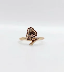 Bague victorienne or rose 18k trèfle orné de diamants taille roses (circa 1900) antique