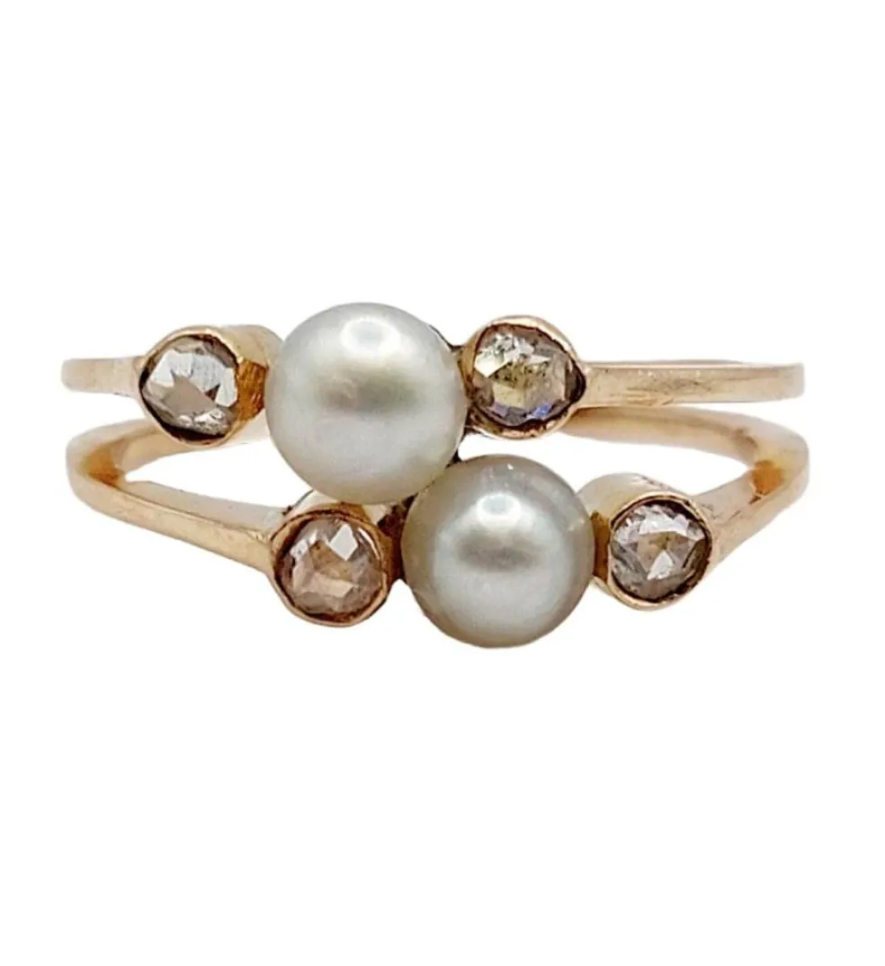 Bague victorienne toi et moi or rose, perles épaulées de diamant (circa 1900)
