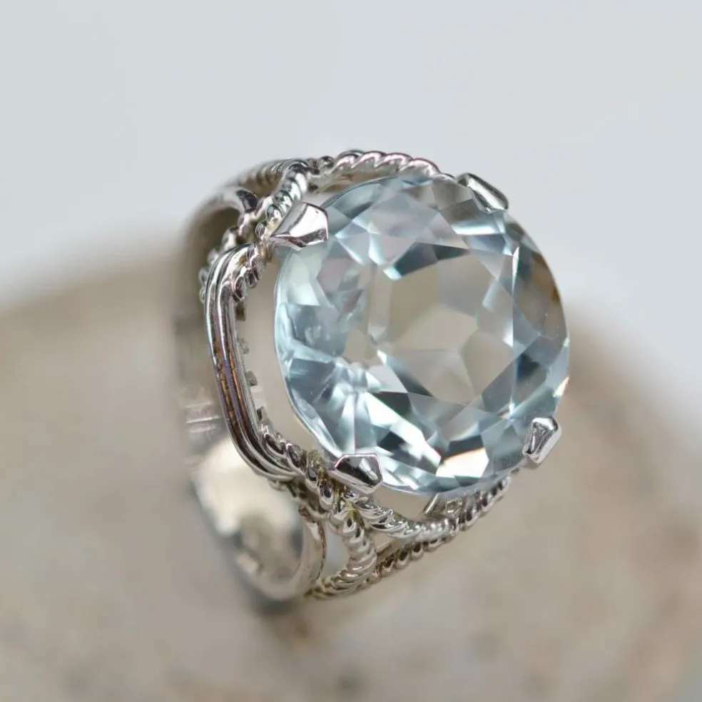 Bague vintage aigue-marine or blanc