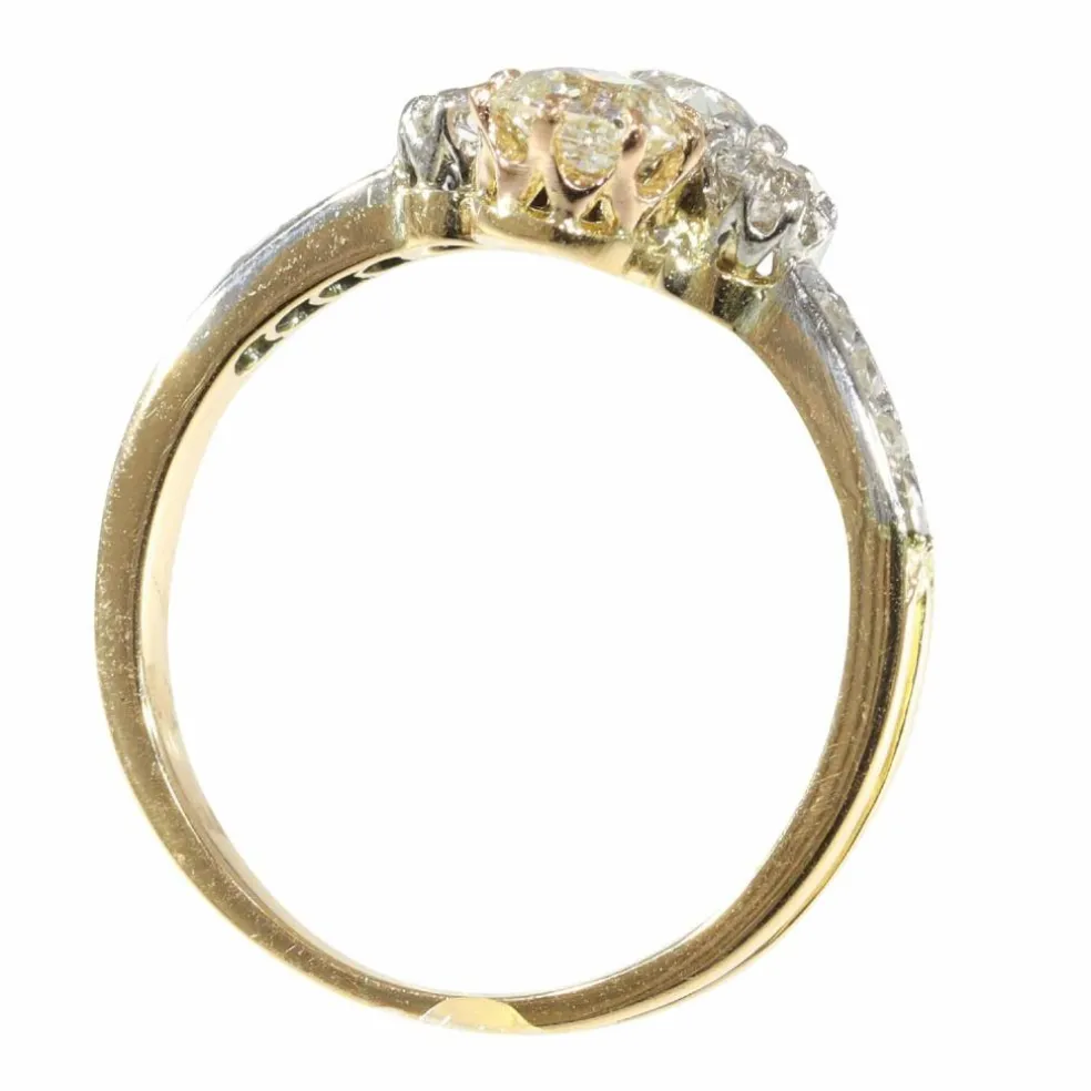 Bague Vintage Art Déco : platine, or jaune et diamants