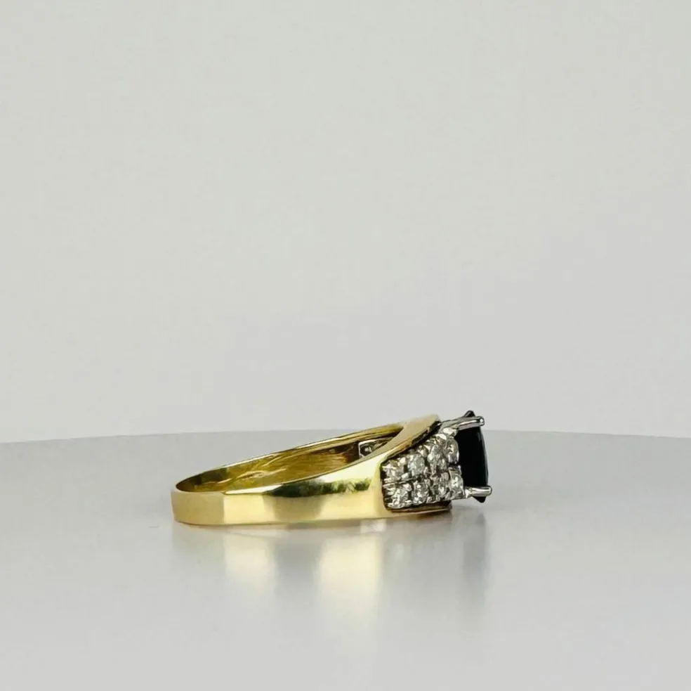 Bague vintage avec saphir et diamants