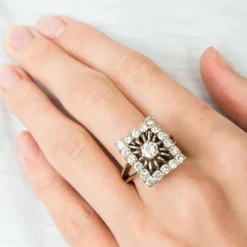 Bague vintage, diamant taille ancienne
