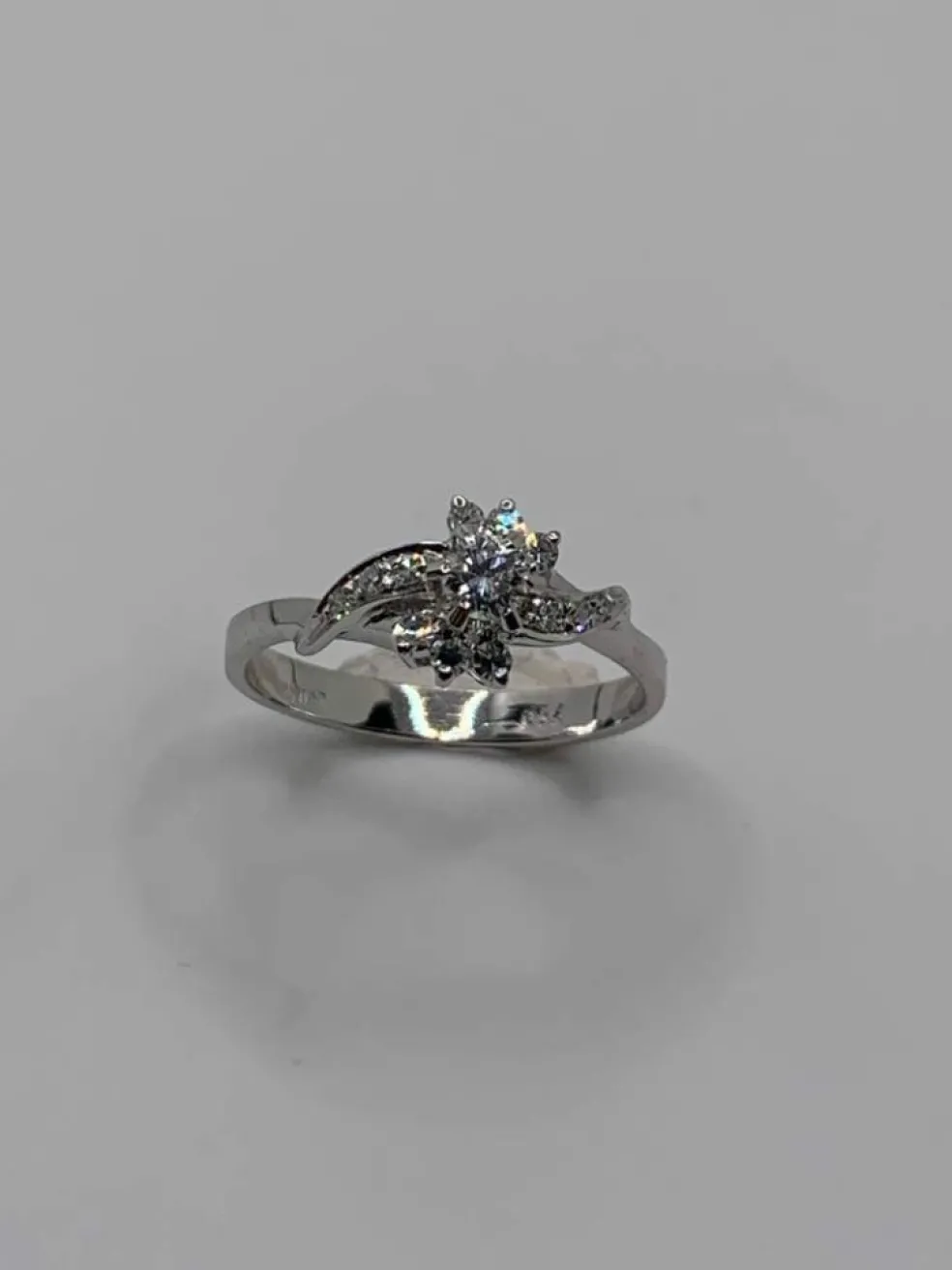 Bague vintage diamants
