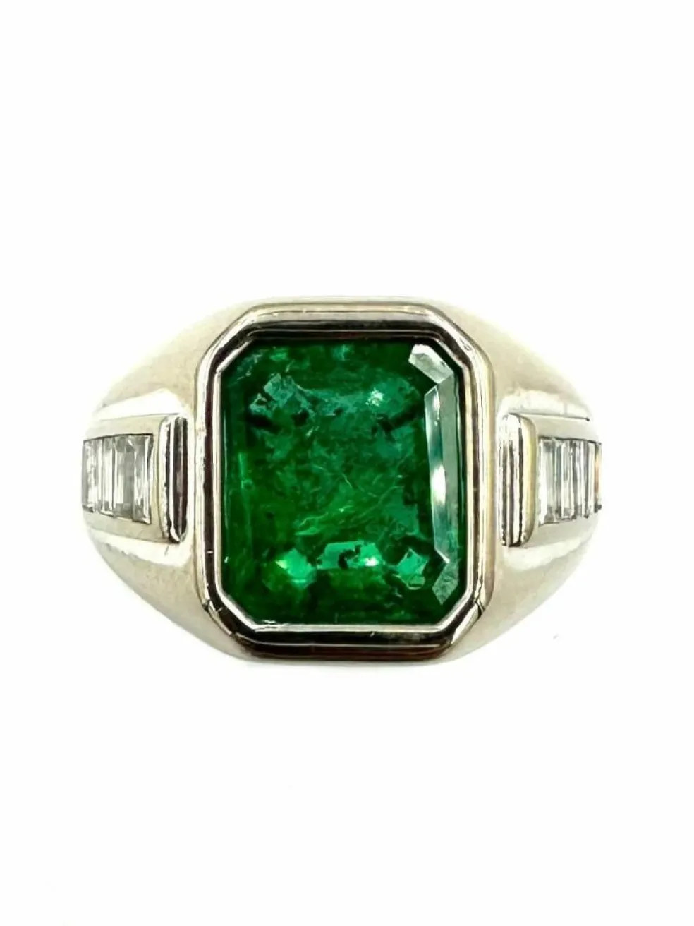 Bague Vintage Emeraude, Diamants, Or Blanc
