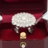 Bague vintage en or blanc et diamants