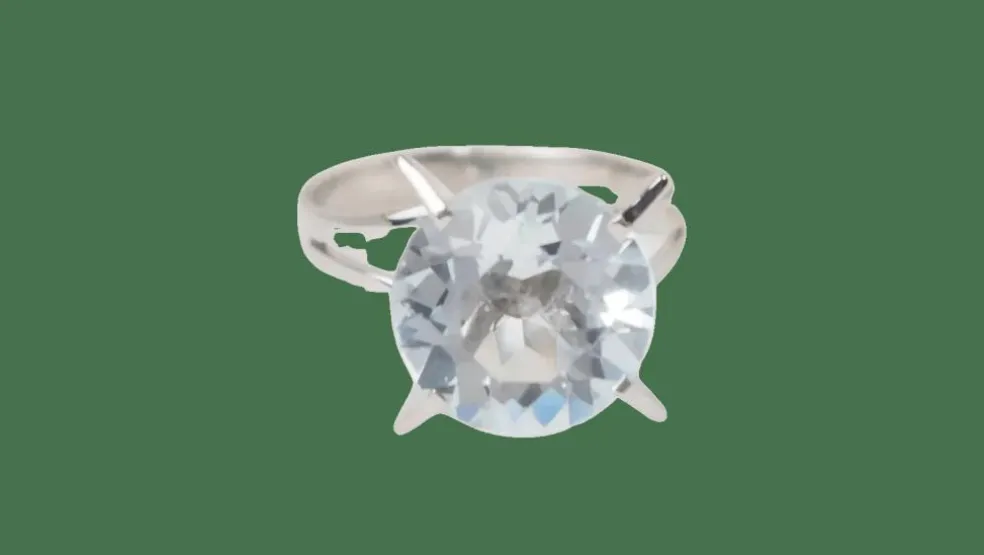 Bague vintage en or blanc et Aigue marine