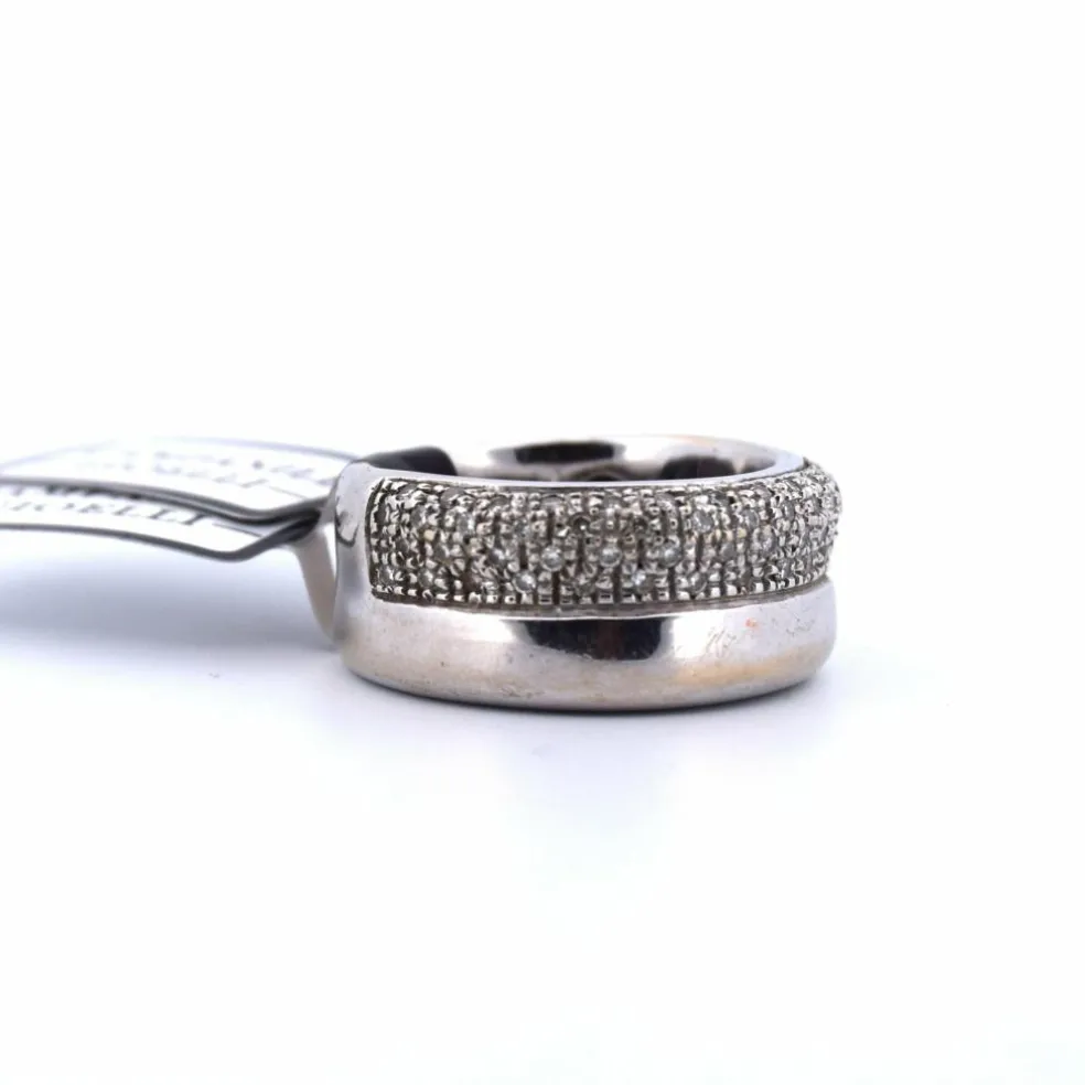 Bague vintage en or et diamants