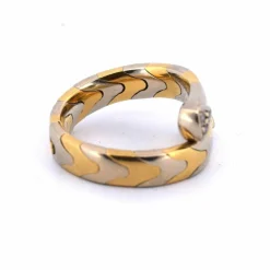 Bague vintage en or jaune et diamants des années 80