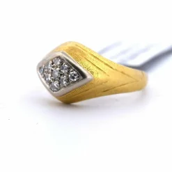 Bague vintage en or jaune et diamants des années 60