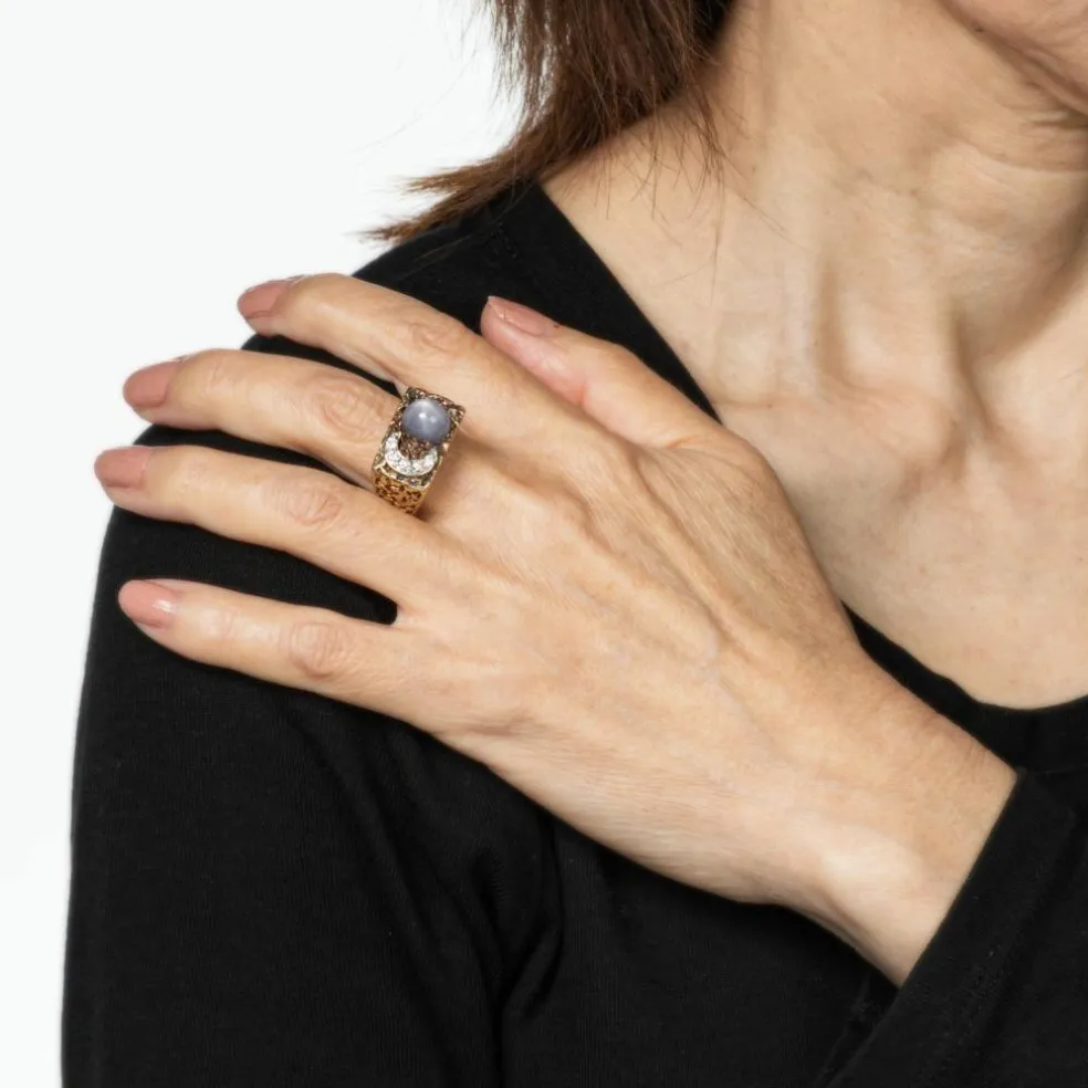 Bague vintage en or jaune 14 carats avec diamants, croissant de lune, étoile et saphir