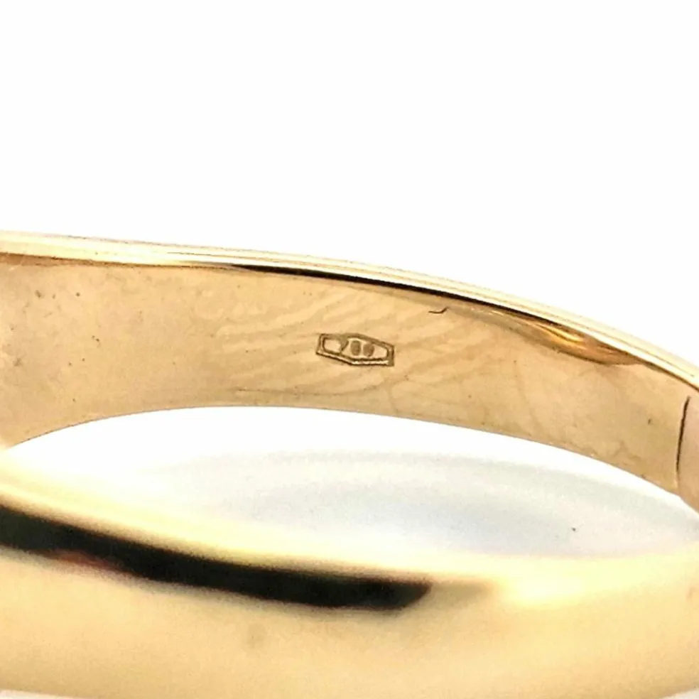 Bague vintage en or jaune et diamants