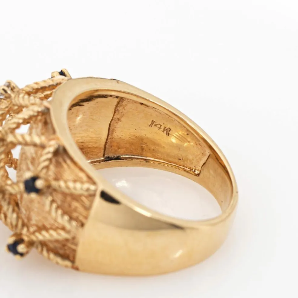 Bague vintage en or jaune, saphir et diamants