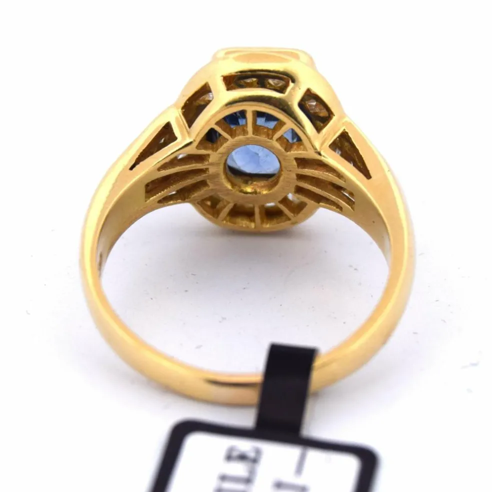 Bague vintage en saphir et diamant