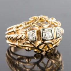 Bague vintage fils d'or rose et diamants