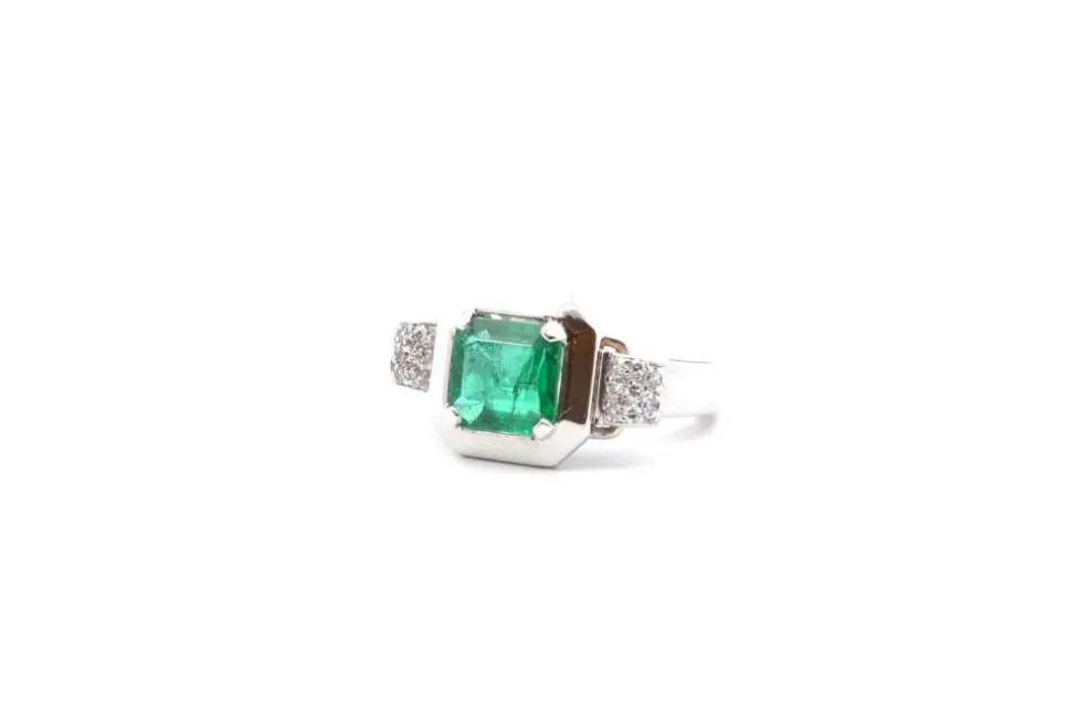 Bague vintage émeraude 1,54cts et diamants