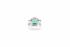 Bague vintage émeraude 1,54cts et diamants