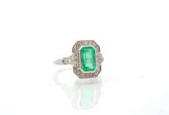 Bague vintage émeraude et diamants