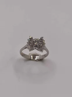 Bague vintage or blanc diamants