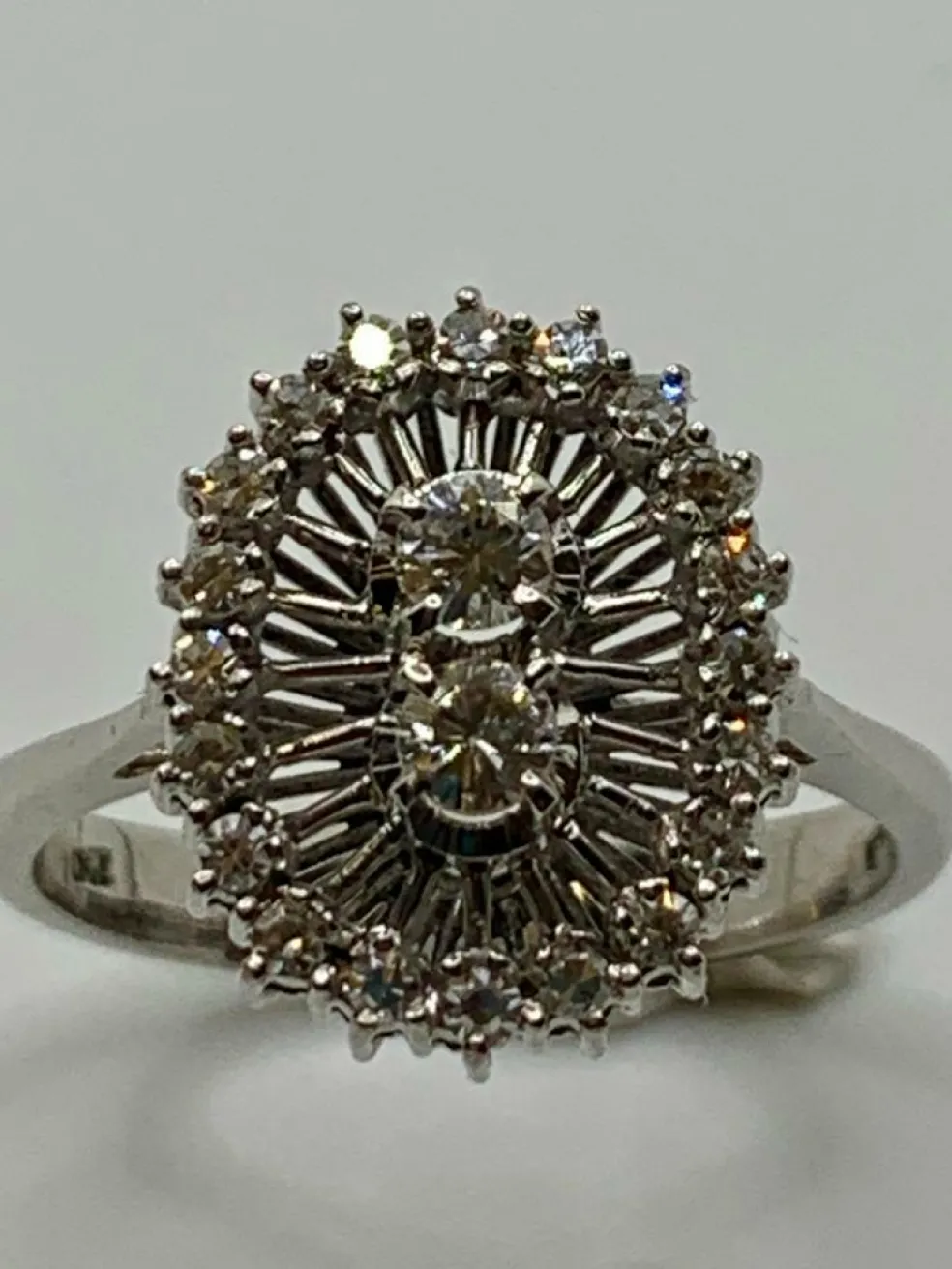 Bague vintage Or blanc Diamants