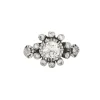 Bague vintage or blanc et diamants