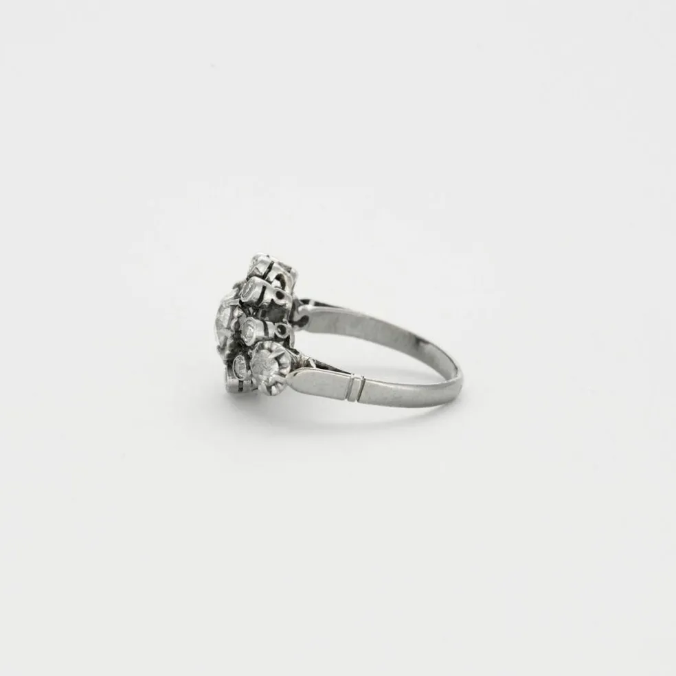 Bague vintage or blanc et diamants