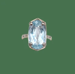 Bague vintage or gris et aigue marine ovale