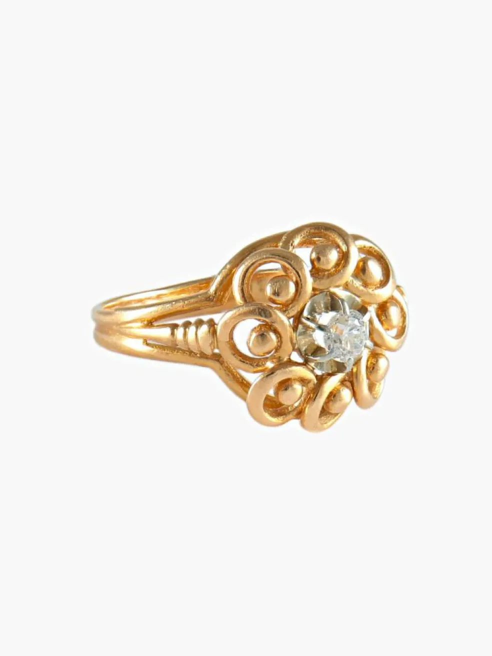 BAGUE VINTAGE OR JAUNE ET DIAMANT