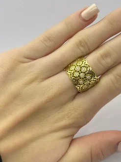 Bague vintage or jaune et diamants