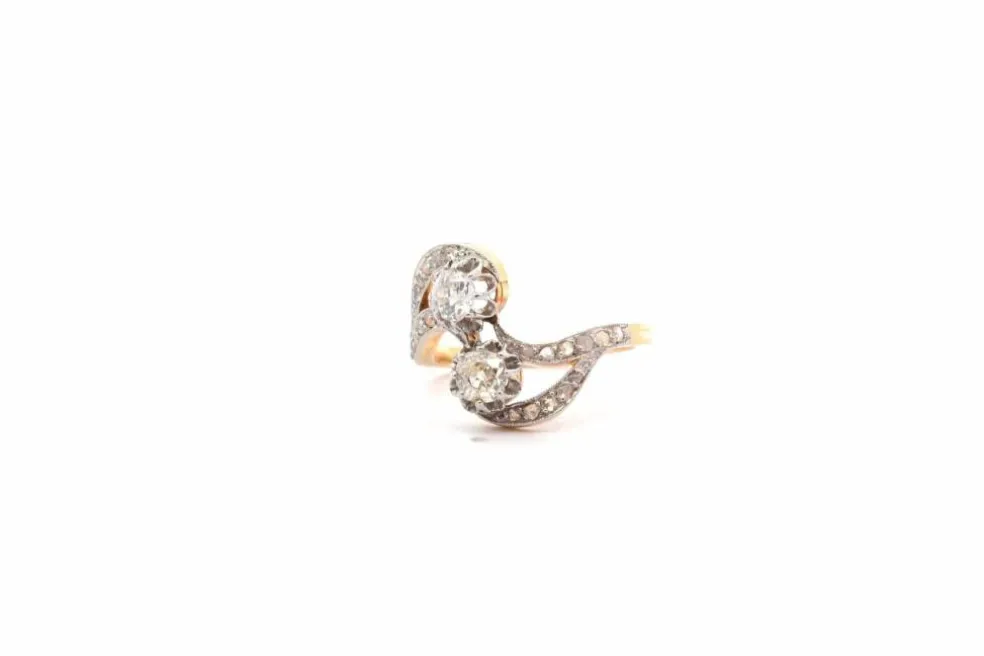 Bague vintage or jaune et platine diamants toi et moi