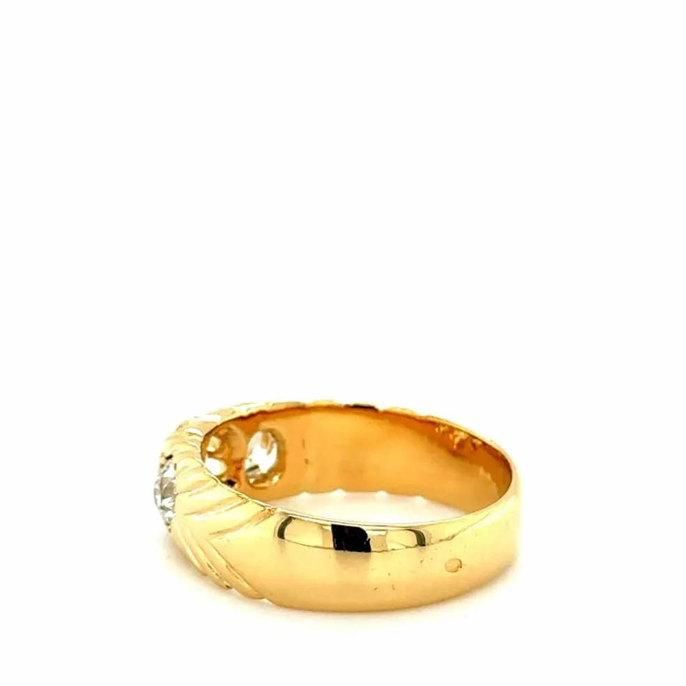 Bague Vintage Or jaune et Diamants - 1970
