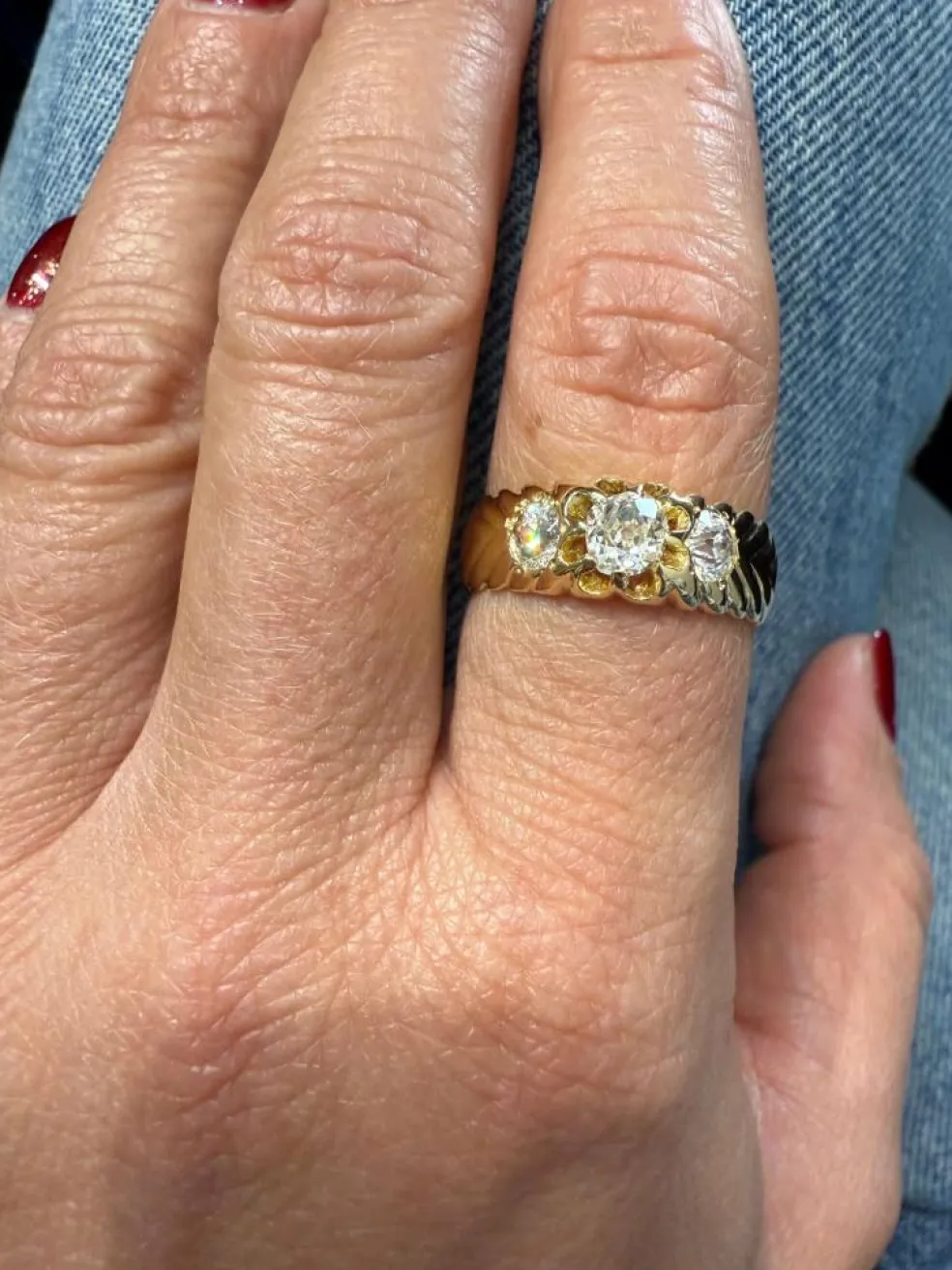 Bague Vintage Or jaune et Diamants - 1970