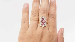Bague vintage or jaune rubis et diamants