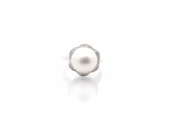 Bague vintage perle des mers du sud et diamants